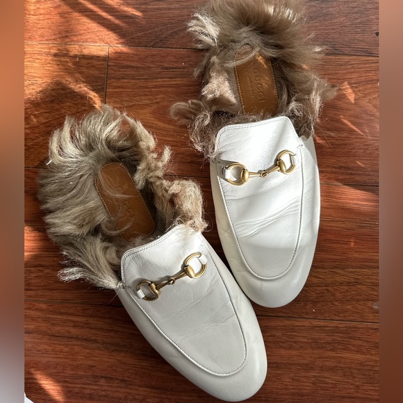 Gucci Princetown Fur Mules. White. Size 7. 100% Authentic. - Picture 10 of 13